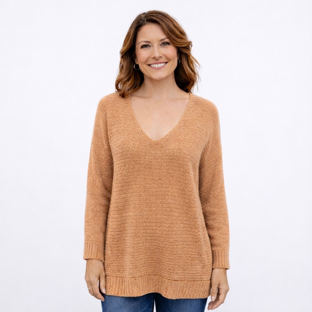 American Eagle Sweater Women M Tan Chenille Relaxed V-Neck Tunic Cozy Fall